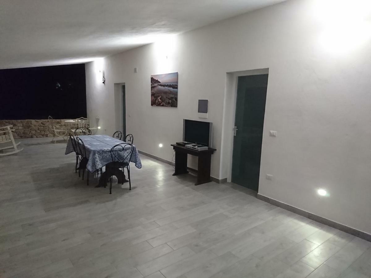 קאפוליברי Residence Melograno מראה חיצוני תמונה